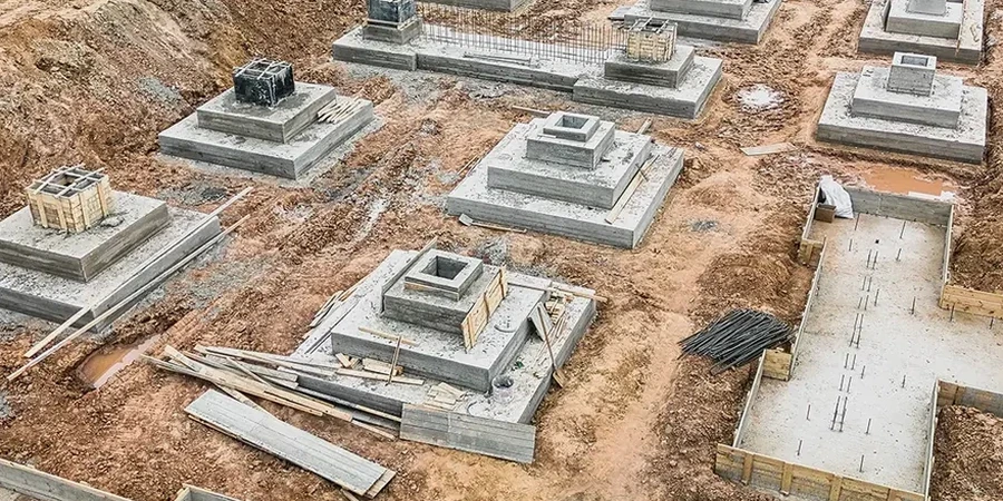 Pile Foundation Design in Milwaukee: Avoiding Costly Soil Surprises